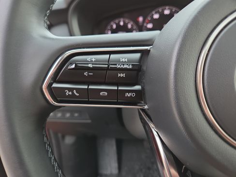 Used 2025 MAZDA CX-70 3.3 Turbo w/ Premium Package image 16