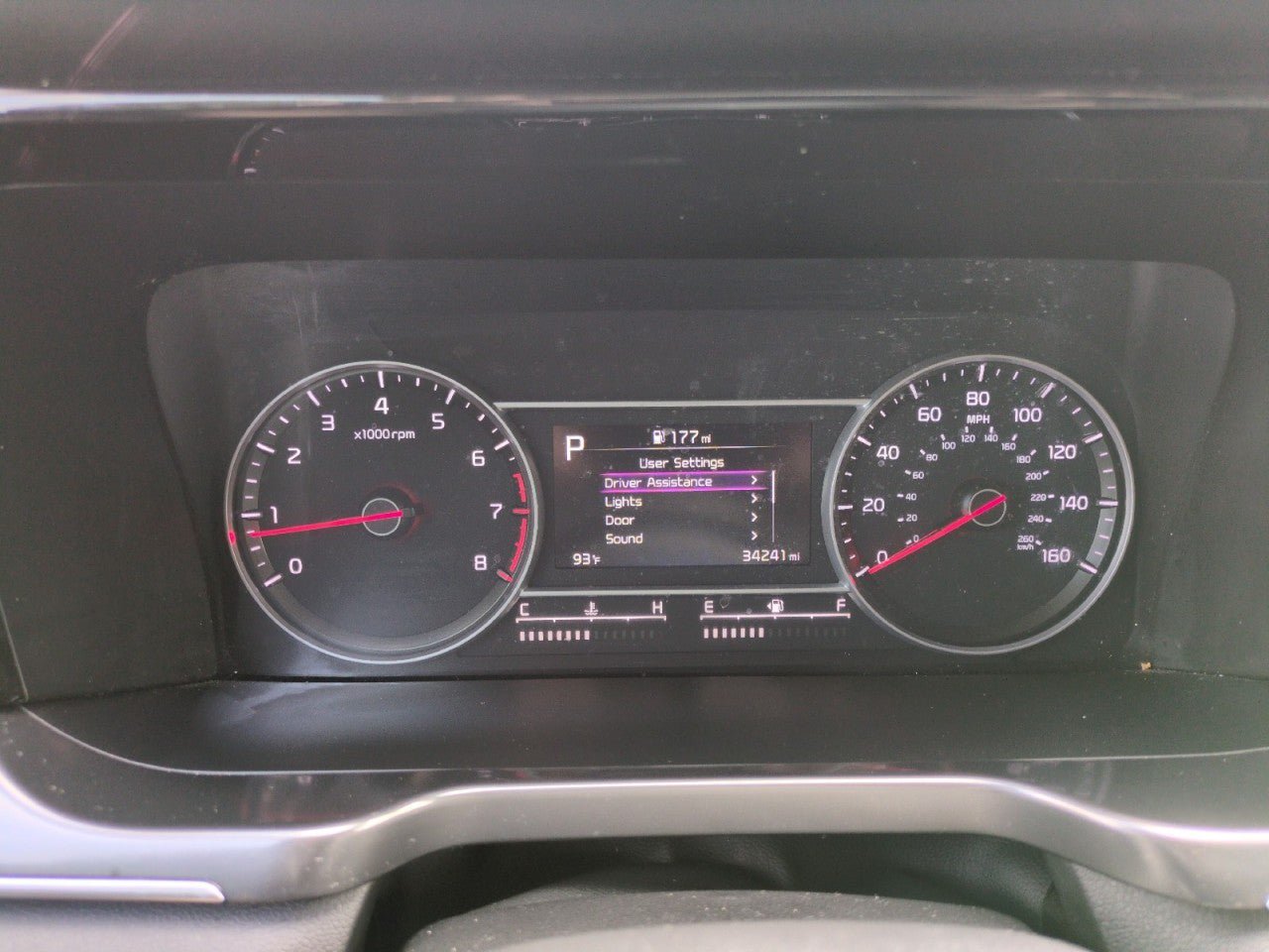 Certified 2023 Kia Sorento LX FWD image 17