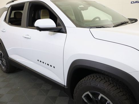 New 2026 Chevrolet Equinox ACTIV AWD/4WD image 4
