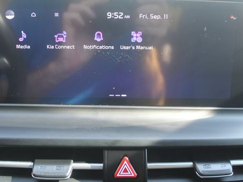 Certified 2026 Kia Seltos EX FWD image 42