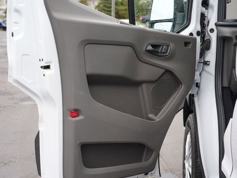 Used 2024 Ford Transit 350 XLT RWD image 14
