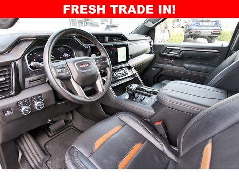 Used 2025 GMC Sierra 1500 AT4 image 12