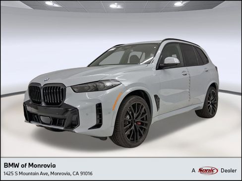 New 2026 BMW X5 sDrive40i w/ M Sport Package RWD image 1