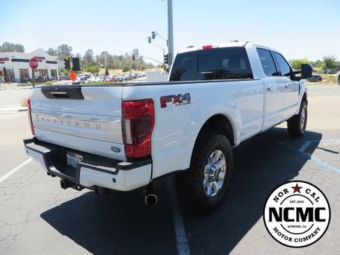 Used 2020 Ford F350 Platinum w/ FX4 Off-Road Package AWD/4WD image 5