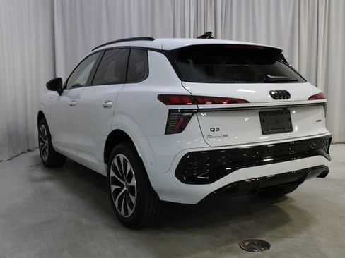 New 2026 Audi Q3 quattro 2.0T AWD/4WD image 25