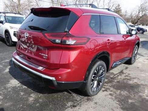 New 2026 Nissan Rogue Platinum w/ Platinum Premium Package image 3