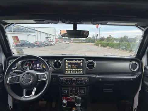 Used 2023 Jeep Wrangler Unlimited Rubicon 4xe w/ Cold Weather Group image 14