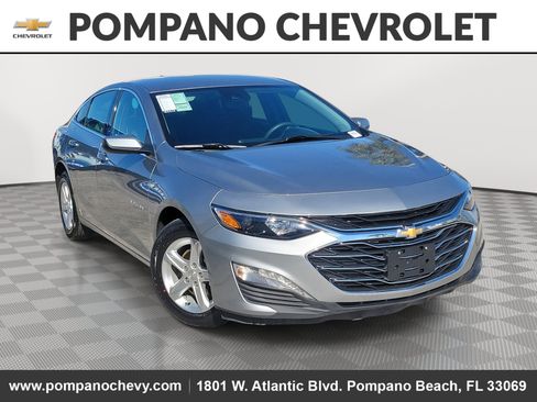 Used 2024 Chevrolet Malibu LT image 1
