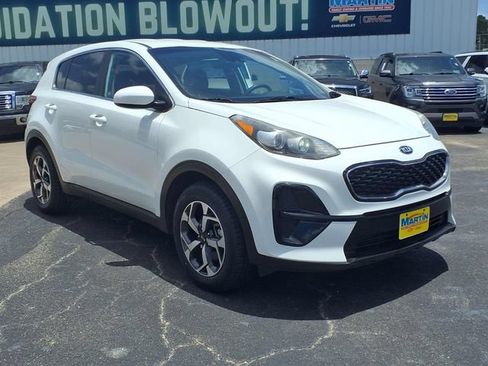 Used 2020 Kia Sportage LX FWD image 3