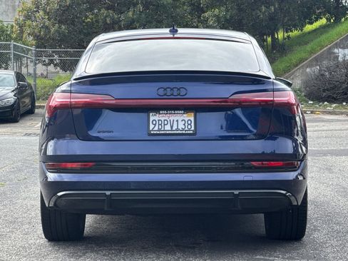 Used 2022 Audi e-tron Prestige w/ Prestige Package image 5