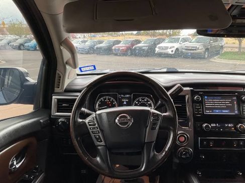 Used 2019 Ford Escape SE AWD/4WD image 58