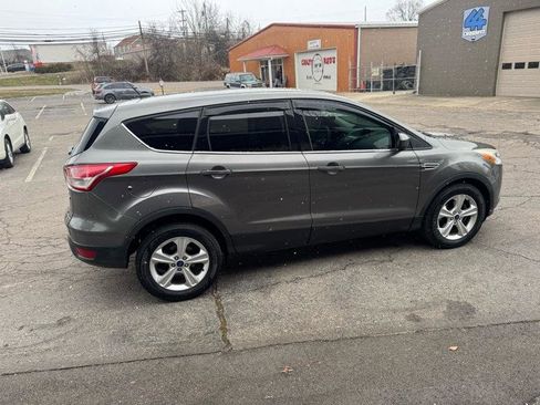 Used 2014 Ford Escape SE image 4