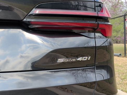 Certified 2024 BMW X5 sDrive40i w/ Premium Package image 13