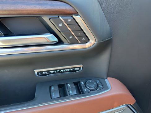 Used 2025 GMC Sierra 1500 Denali Ultimate AWD/4WD image 14