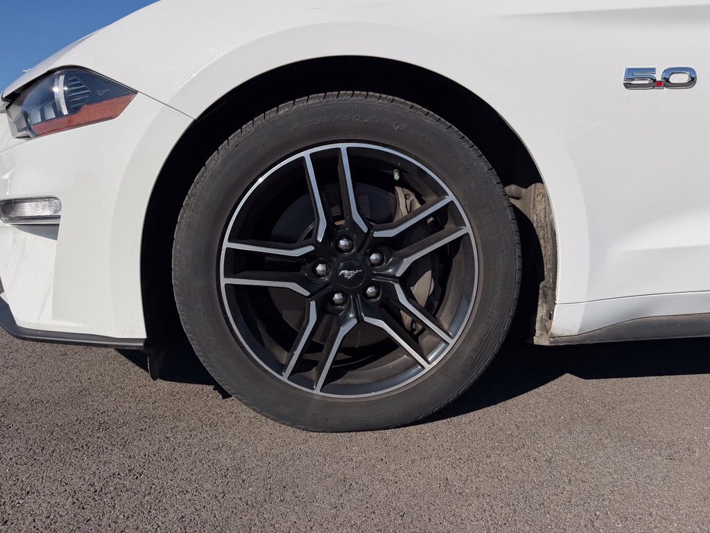 Used 2018 Ford Mustang GT RWD image 18