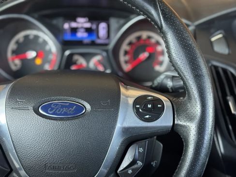 Used 2013 Ford Focus ST FWD image 24