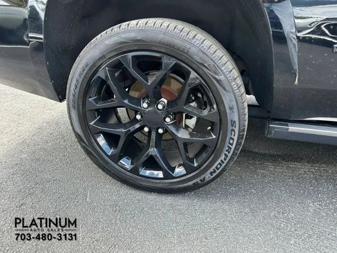 Used 2016 Chevrolet Tahoe LTZ AWD/4WD image 23