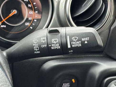 Used 2022 Jeep Wrangler Unlimited Sahara w/ LED Lighting Group image 22