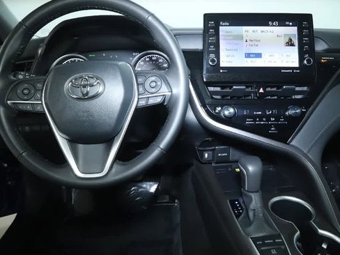 Certified 2024 Toyota Camry XLE image 29