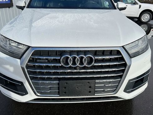 Used 2018 Audi Q7 3.0T Premium Plus w/ Premium Plus Package image 2