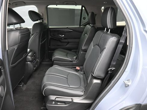 Certified 2024 Honda Pilot Elite image 23