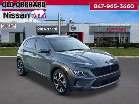 Used 2022 Hyundai Kona Limited FWD image 3