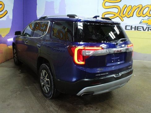 Used 2023 GMC Acadia SLE w/ Driver Convenience Package image 5