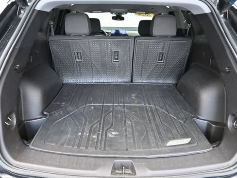 Used 2024 Chevrolet Blazer LT w/ Convenience Package FWD image 28