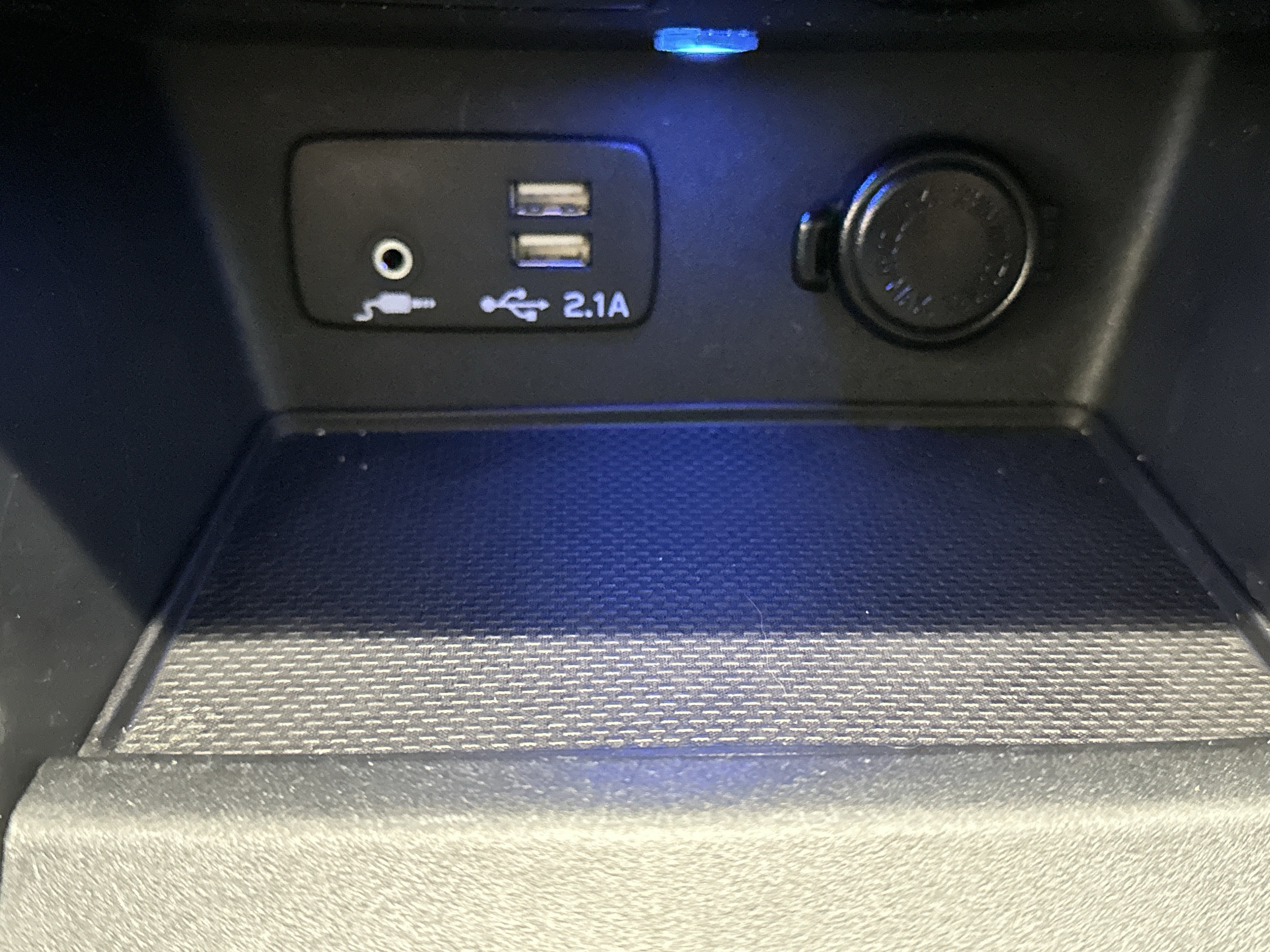 Used 2023 Subaru Forester Limited AWD/4WD image 38