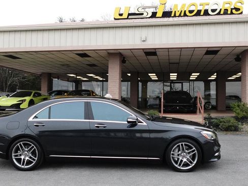 Used 2018 Mercedes-Benz S 560 Sedan image 23
