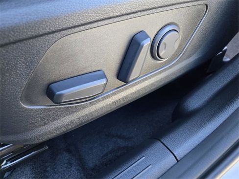 New 2026 Kia Sportage EX image 23