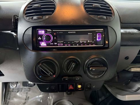 Used 2003 Volkswagen Beetle GLS FWD image 20