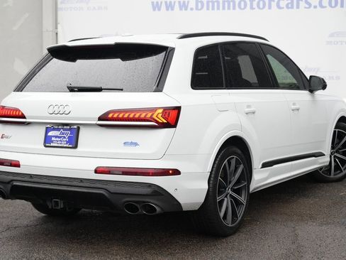 Used 2020 Audi SQ7 Prestige w/ Prestige Package image 3