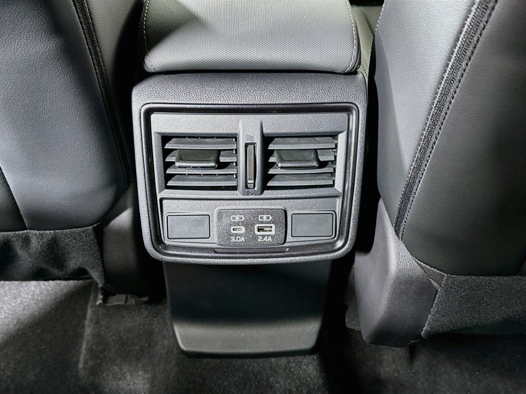 Used 2026 Subaru Forester Touring AWD/4WD image 27
