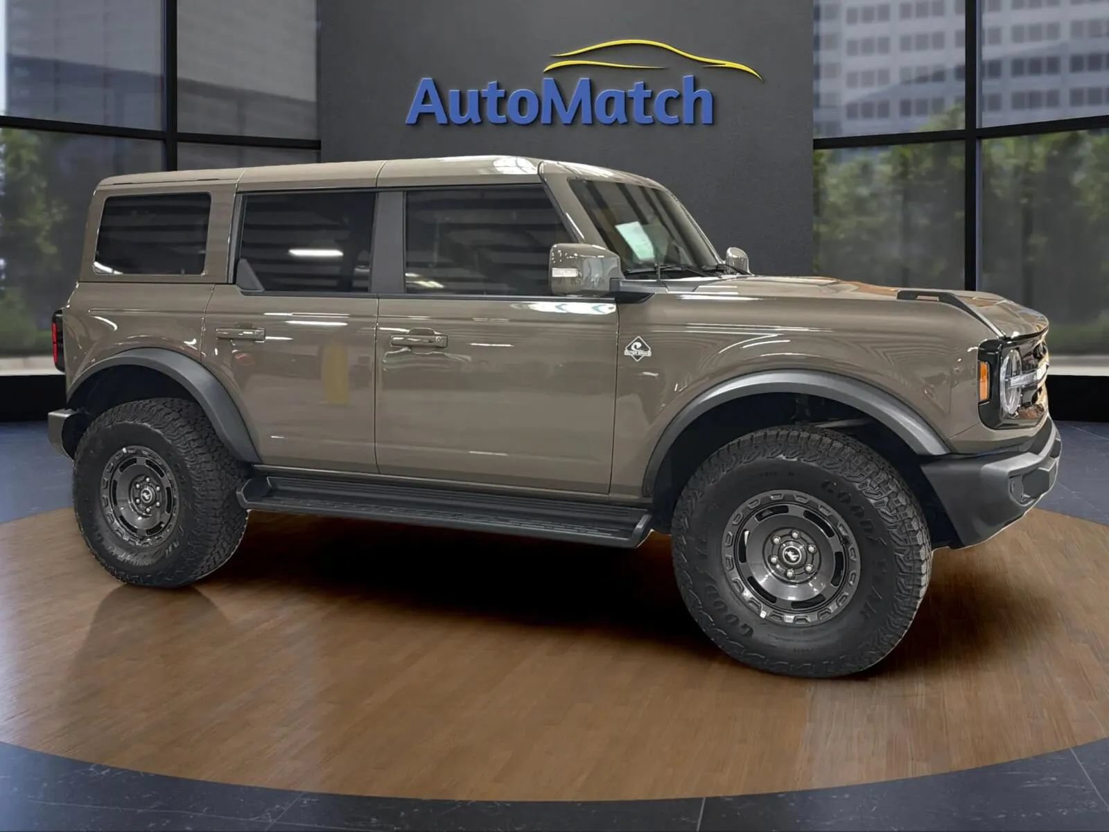 Used 2025 Ford Bronco Outer Banks w/ Sasquatch Package AWD/4WD image 14