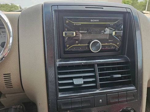 Used 2010 Ford Explorer Sport Trac XLT RWD image 13