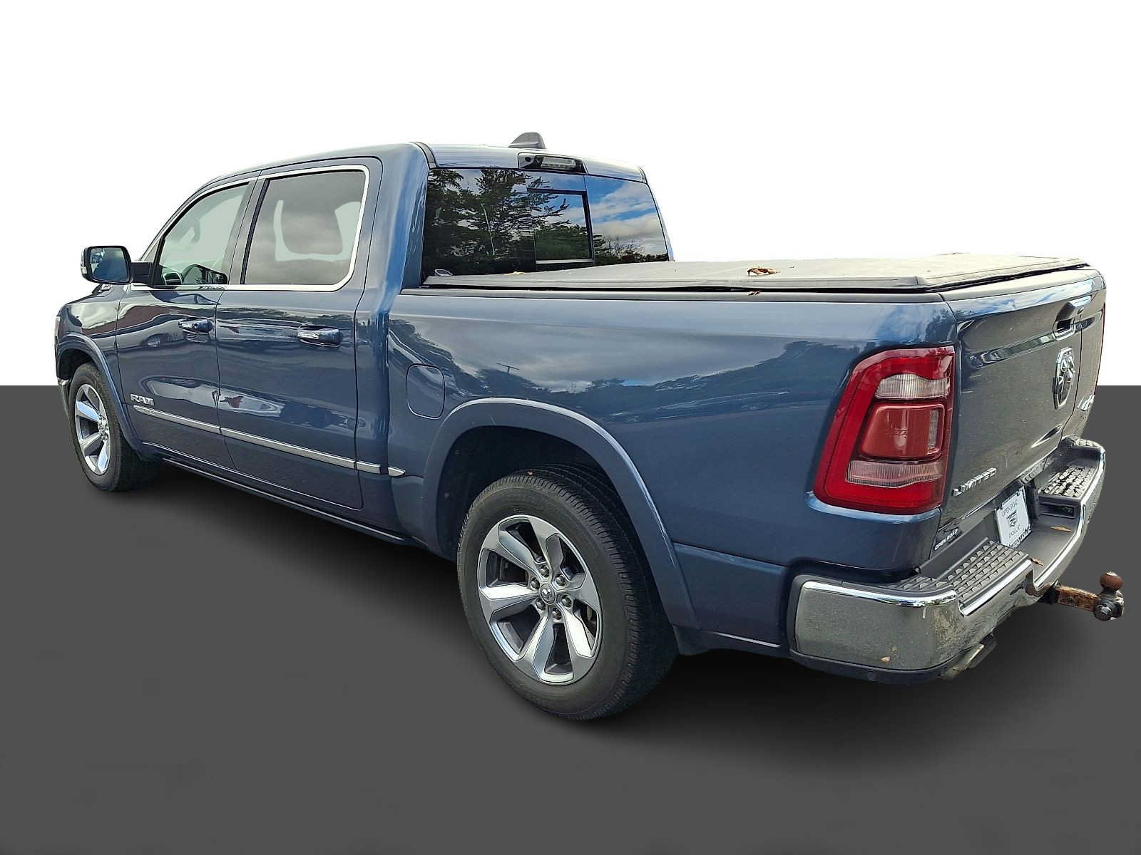 Used 2022 RAM 1500 Limited AWD/4WD image 4