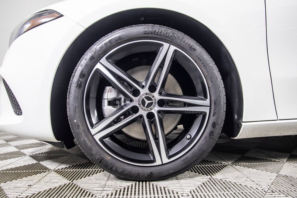 Used 2022 Mercedes-Benz A 220 image 39