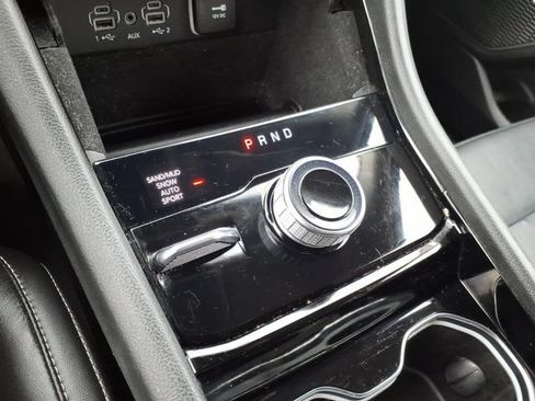 Used 2021 Jeep Grand Cherokee L Limited AWD/4WD image 16