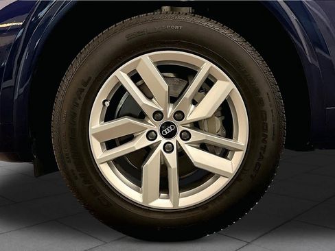 Certified 2023 Audi Q5 2.0T Premium w/ Convenience Package image 11