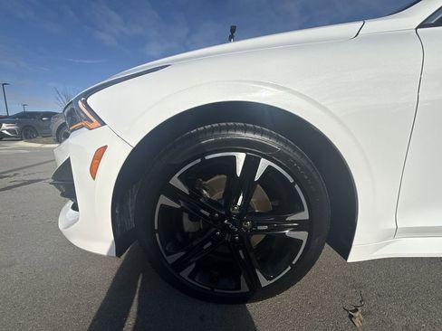 Used 2024 Kia K5 GT-Line w/ GT-Line Premium Package image 10