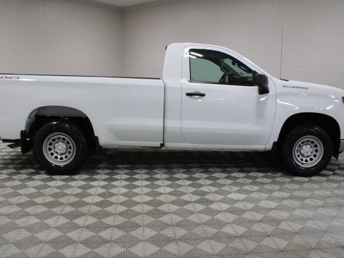 Used 2025 Chevrolet Silverado 1500 W/T w/ WT Value Package AWD/4WD image 11