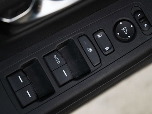 Certified 2024 Honda CR-V LX image 36