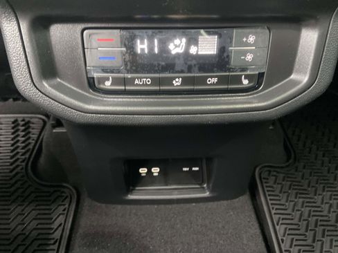 New 2026 Volkswagen Atlas SEL Premium R-Line AWD/4WD image 15