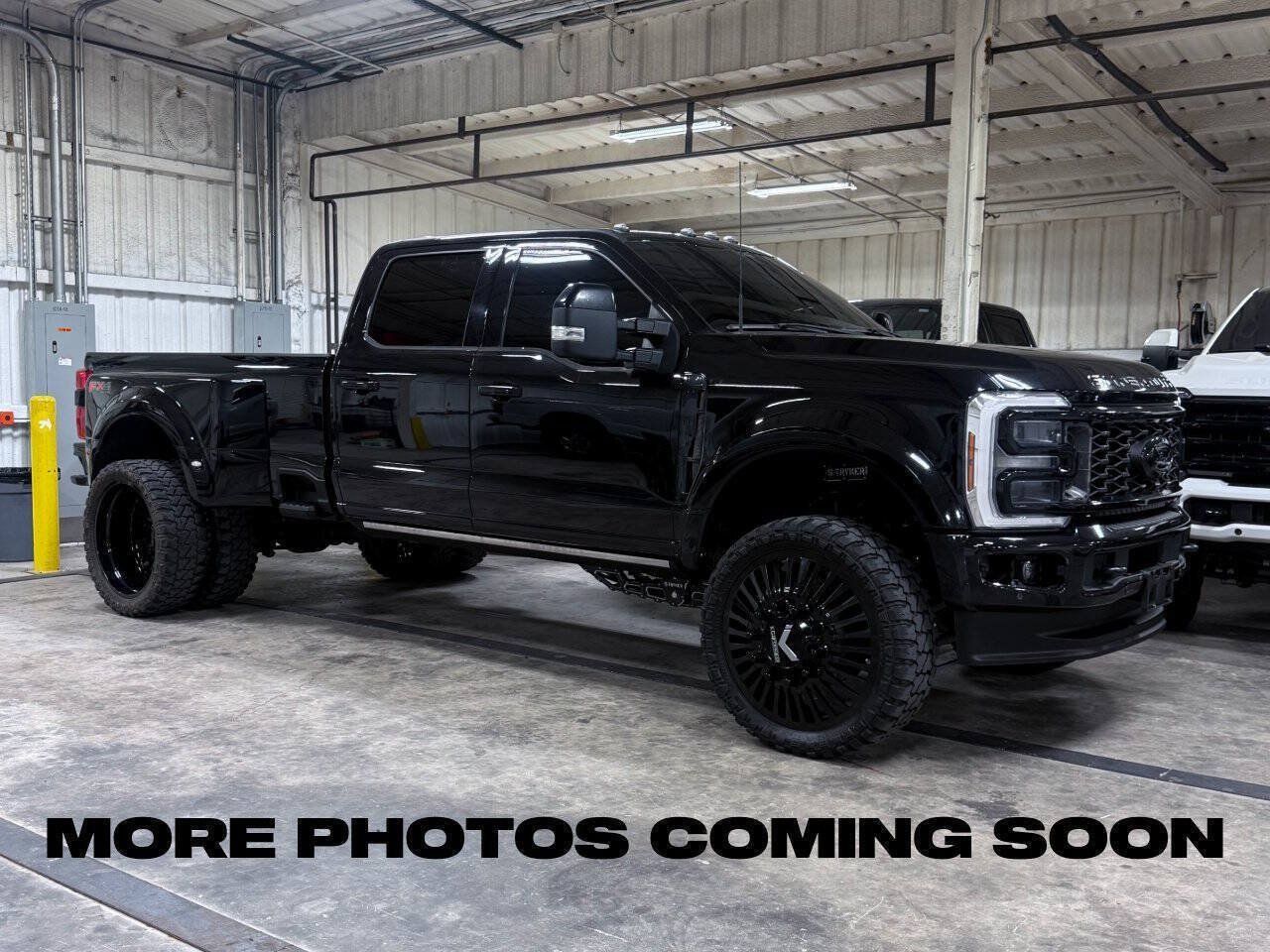 Used 2024 Ford F450 4x4 Crew Cab Super Duty image 1