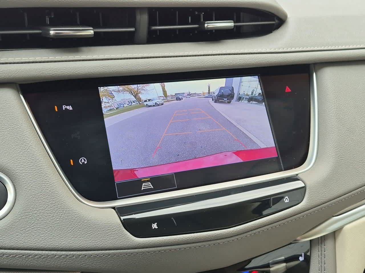 Used 2024 Cadillac XT5 Premium Luxury AWD/4WD image 31