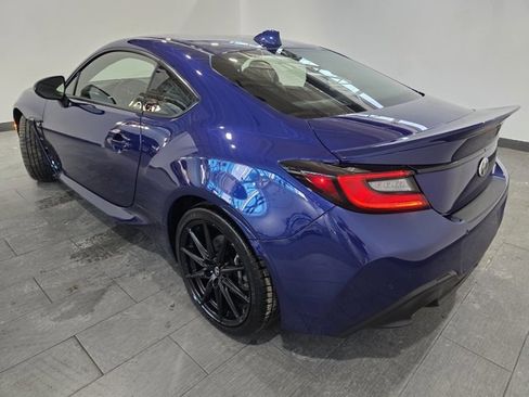 Used 2025 Toyota GR86 Premium w/ ALL Weather Mat Package (TMS) image 3