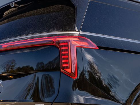 New 2026 Kia Carnival SX Prestige image 10