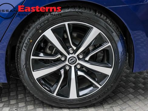 Used 2023 Nissan Maxima SV w/ Floor Mat Group image 14