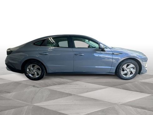 Used 2026 Hyundai Sonata SE FWD image 9